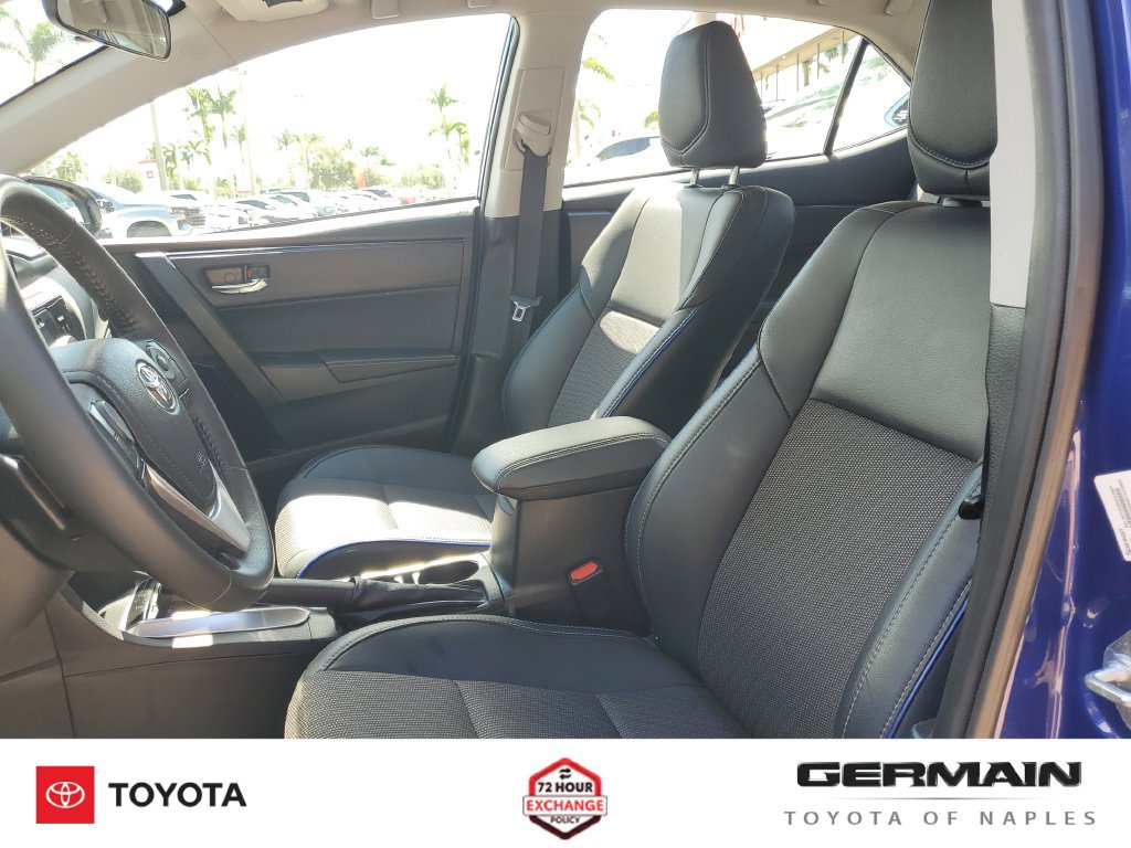 Used 2017 Toyota Corolla SE w/ SE Premium Package FWD image 19