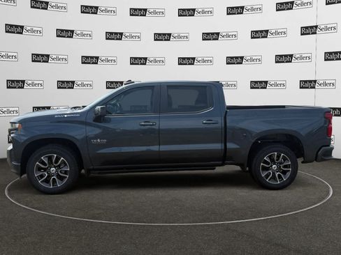 Used 2020 Chevrolet Silverado 1500 RST w/ Texas Edition RWD image 3