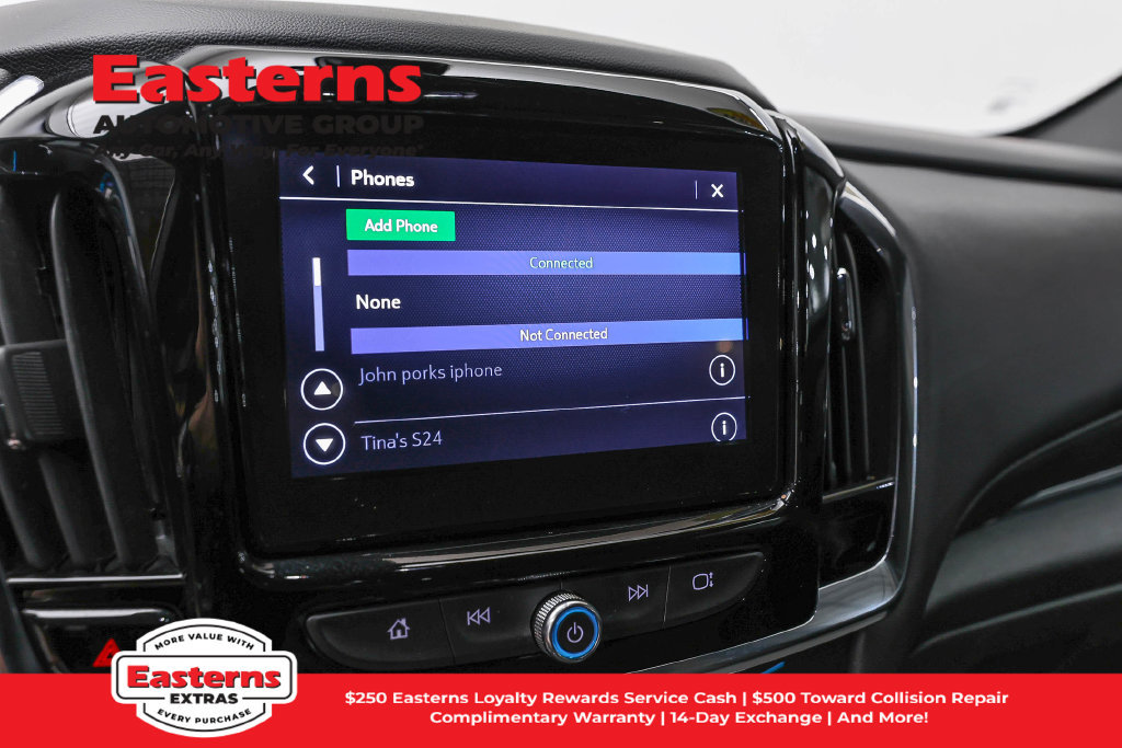 Used 2023 Chevrolet Traverse LT FWD image 20