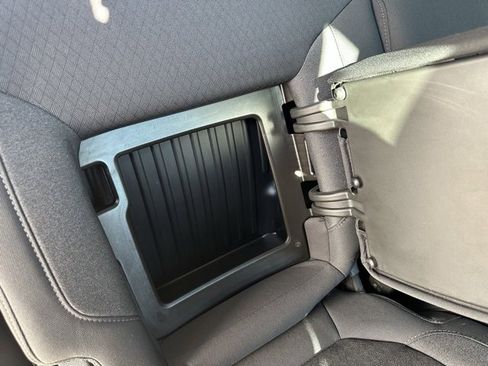 Used 2022 Chevrolet Silverado 1500 RST image 25