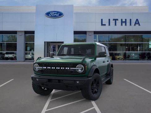 New 2025 Ford Bronco Outer Banks AWD/4WD image 2
