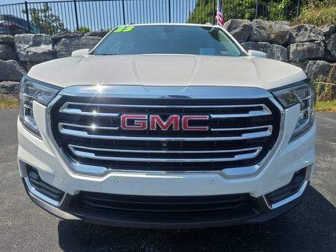 Used 2023 GMC Terrain SLT w/ Tech Package AWD/4WD image 29