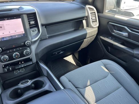 Used 2023 RAM 1500 Big Horn AWD/4WD image 38