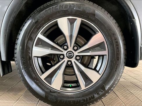 Used 2024 Nissan Murano SV AWD/4WD image 32