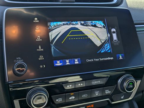 Used 2022 Honda CR-V Touring image 11