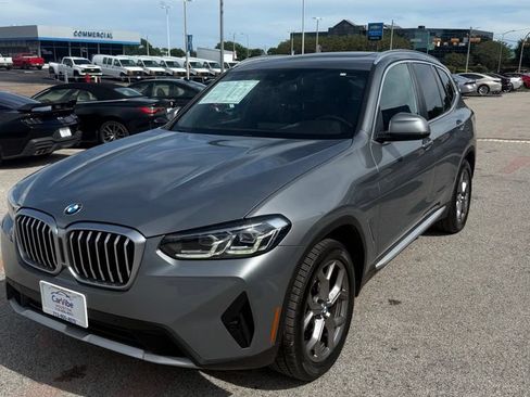 Used 2023 BMW X3 xDrive30i w/ Convenience Package AWD/4WD image 3