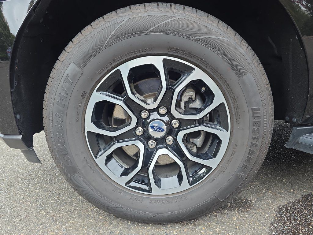 Certified 2024 Ford Expedition XLT AWD/4WD image 33