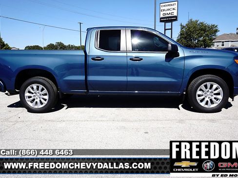 New 2024 Chevrolet Silverado 1500 Custom image 8