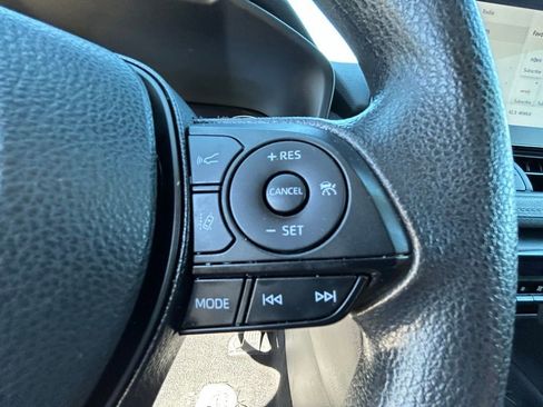 Used 2024 Toyota RAV4 XLE image 19