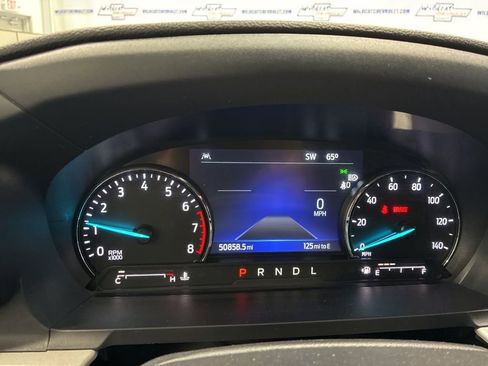 Used 2023 Ford Explorer XLT w/ Equipment Group 202A AWD/4WD image 22