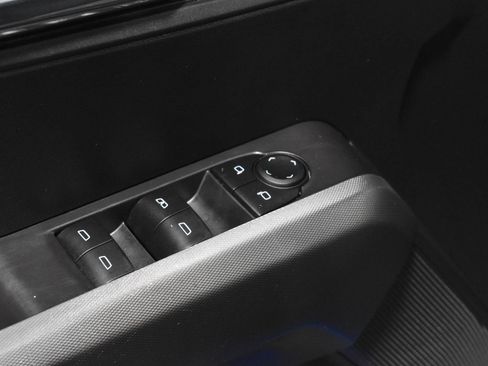 Used 2023 Chevrolet Colorado LT w/ LT Convenience Package II image 13