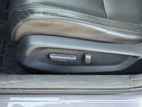 Used 2016 Honda Civic Touring image 11