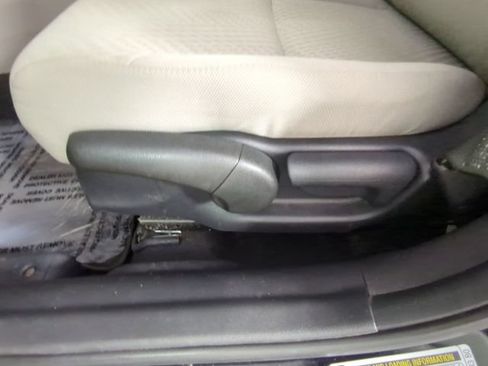 Used 2014 Honda Civic LX image 30