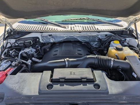 Used 2016 Ford Expedition Limited w/ Equipment Group 301A image 25