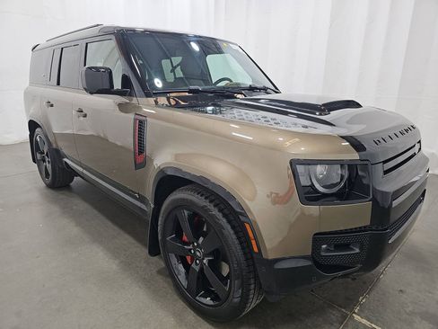 Used 2023 Land Rover Defender 130 X image 5