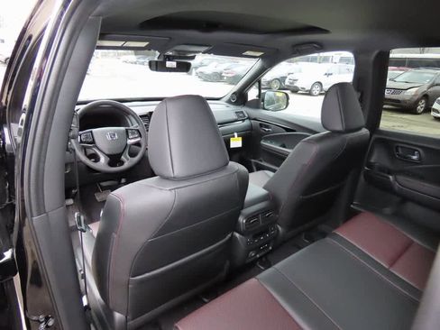 New 2026 Honda Ridgeline Black Edition image 14