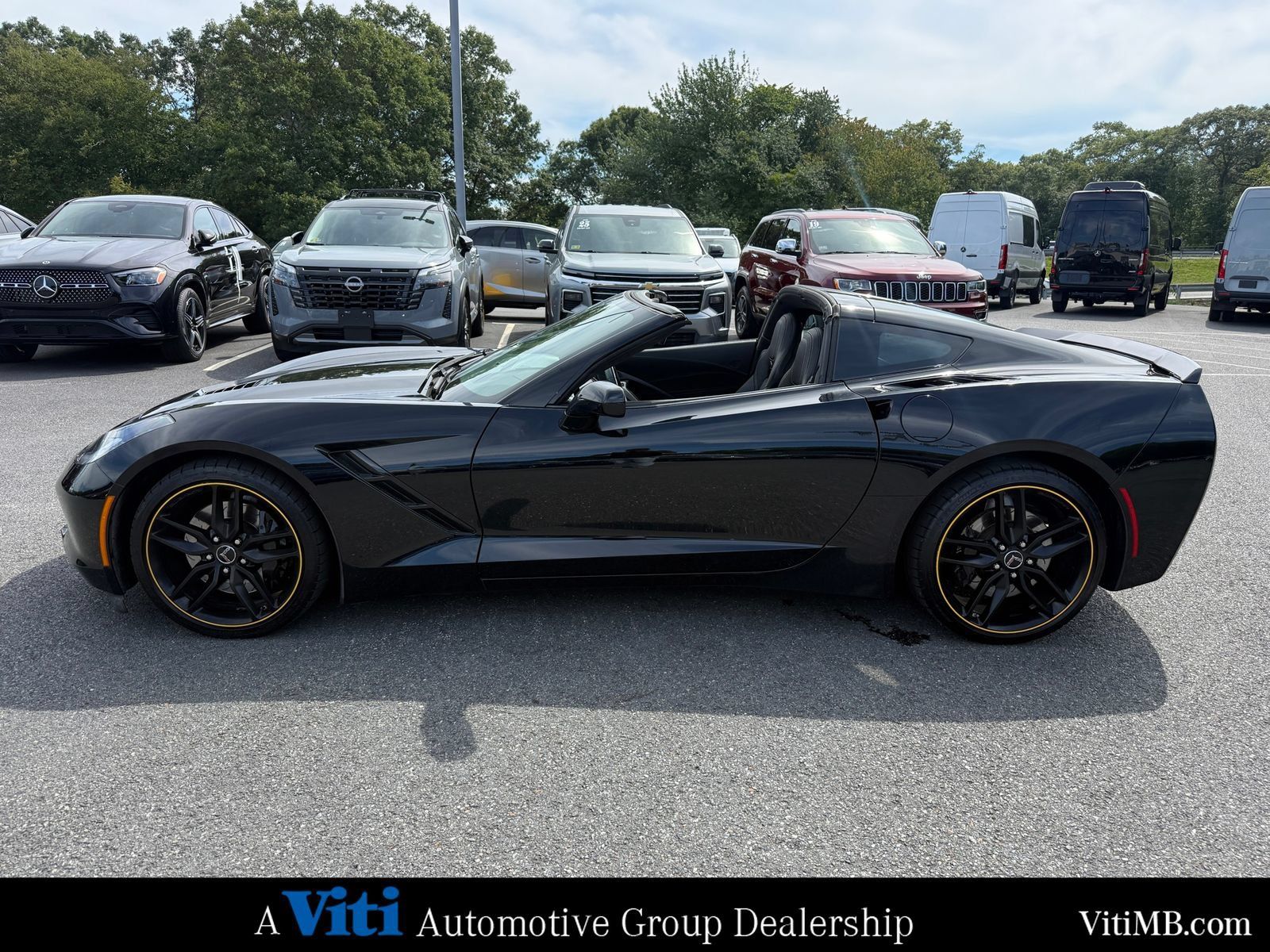 Used 2016 Chevrolet Corvette Stingray Coupe w/ 3LT Preferred Equipment Group RWD image 7