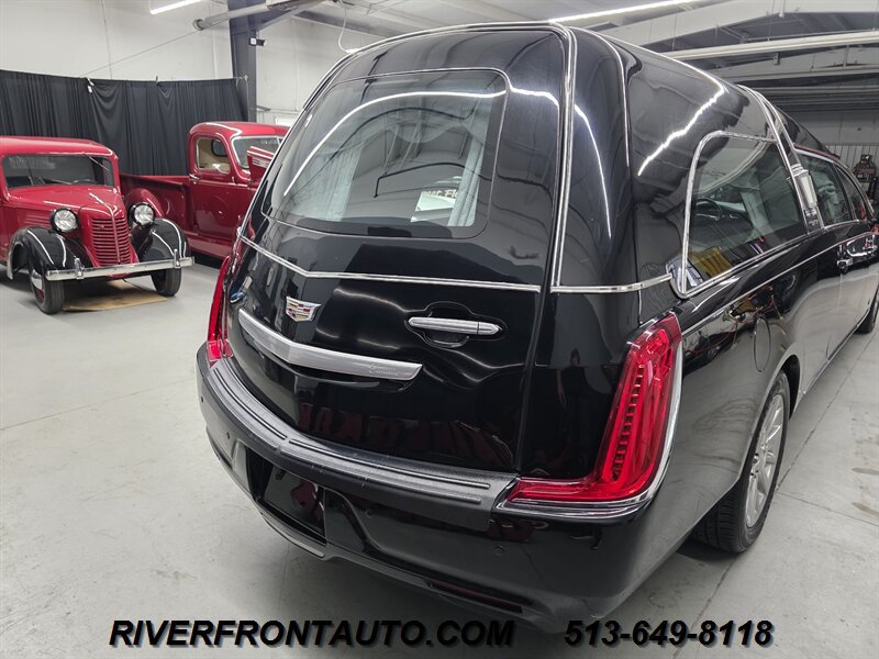 Used 2019 Cadillac XTS FWD image 10