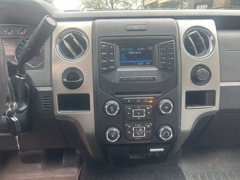 Used 2014 Ford F150 XLT w/ XLT Chrome Package RWD image 18