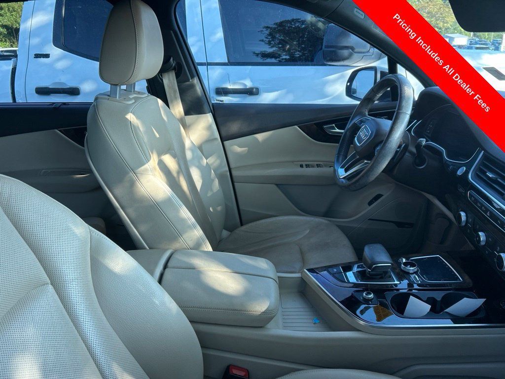 Used 2017 Audi Q7 2.0T Premium Plus AWD/4WD image 4