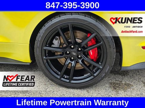 Used 2021 Ford Mustang Shelby GT500 w/ Technology Package RWD image 14