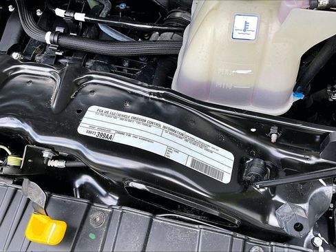 Used 2025 RAM ProMaster 3500 w/ Convenience Group FWD image 31