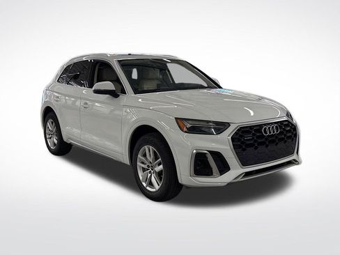 Certified 2023 Audi Q5 2.0T Premium w/ Convenience Package image 7