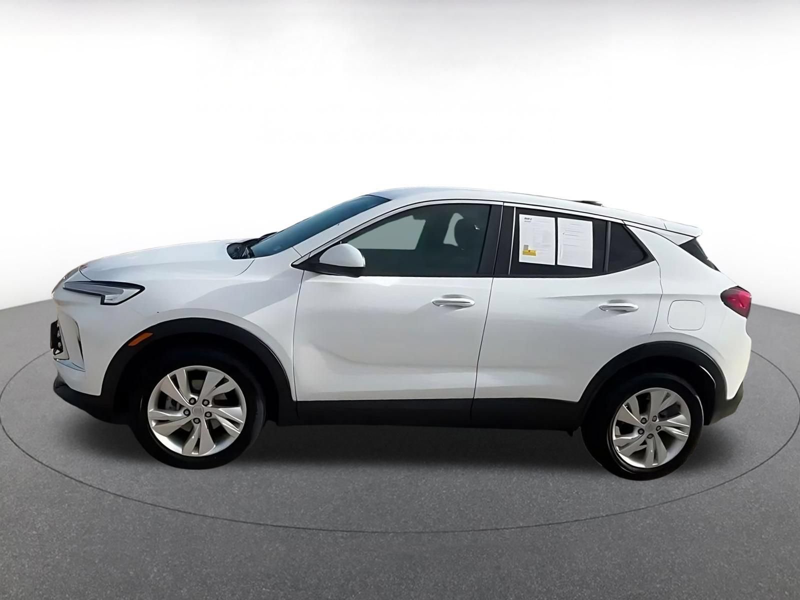 Used 2026 Buick Encore GX Preferred FWD image 8