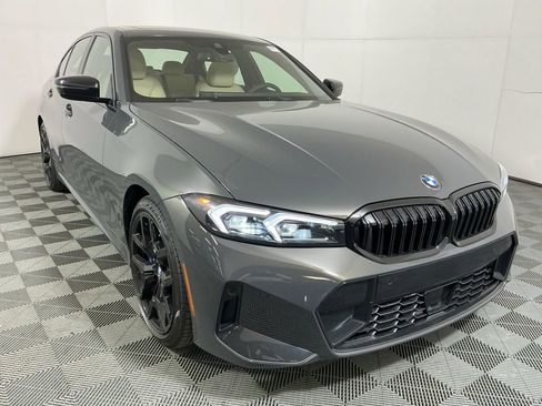 New 2026 BMW 330i Sedan w/ M Sport Package image 4