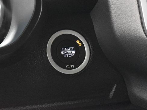 Used 2021 RAM 1500 Big Horn image 14