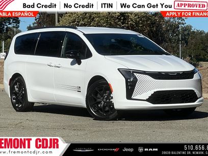 New 2027 Chrysler Pacifica Select