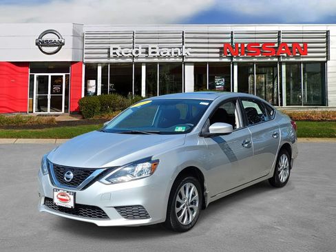 Used 2016 Nissan Sentra SV w/ Style Package FWD image 4