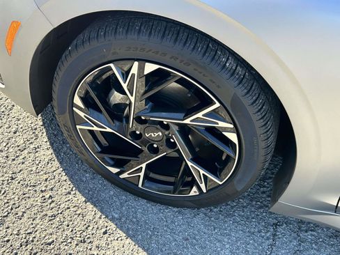 Used 2025 Kia K5 GT-Line w/ GT-Line Premium Package image 9