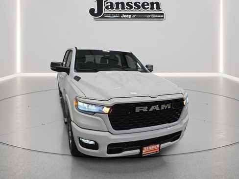 New 2026 RAM 1500 Big Horn AWD/4WD image 6