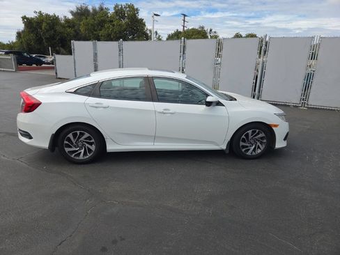 Used 2016 Honda Civic EX image 6