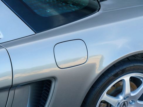 Used 1999 Acura NSX T RWD image 34