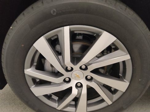 Used 2024 Chevrolet Equinox Premier AWD/4WD image 31