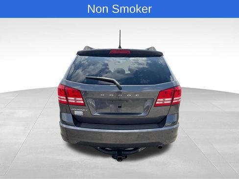 Used 2020 Dodge Journey SE w/ SE Popular Equipment Group FWD image 5