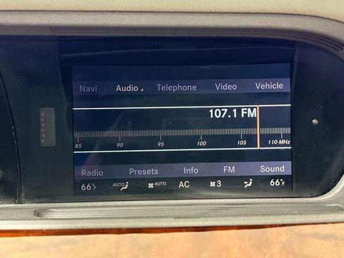 Used 2013 Mercedes-Benz S 550 image 15