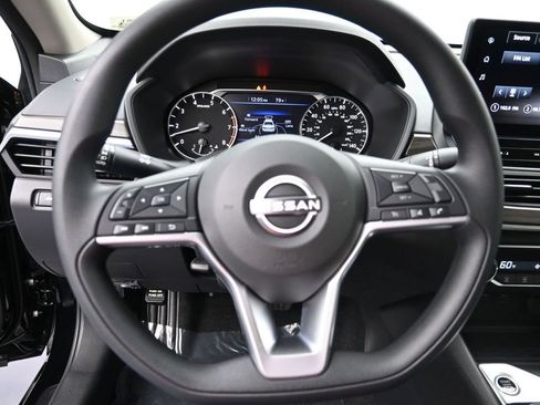 New 2025 Nissan Altima 2.5 SV w/ SV Special Edition Package image 14