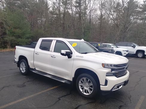 Used 2020 Chevrolet Silverado 1500 High Country image 1