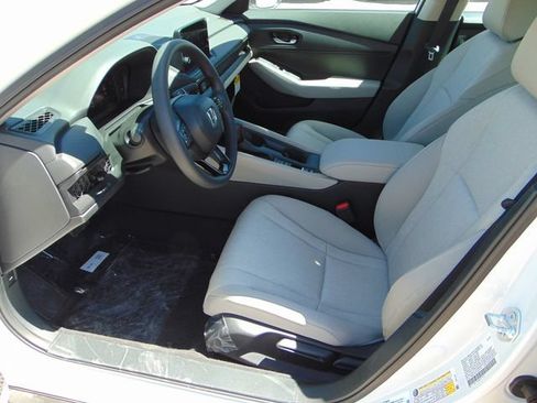 New 2026 Honda Accord LX image 10