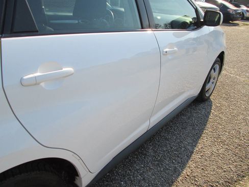 Used 2009 Pontiac Vibe image 20