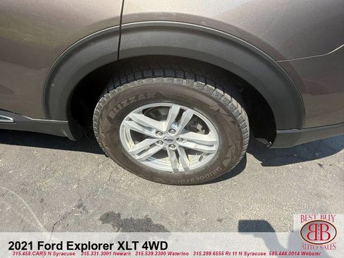 Used 2021 Ford Explorer XLT image 9