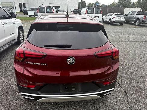 Used 2023 Buick Encore GX Preferred w/ Cold Weather Comfort Package FWD image 8