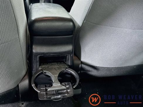 Used 2017 Toyota Corolla L FWD image 32