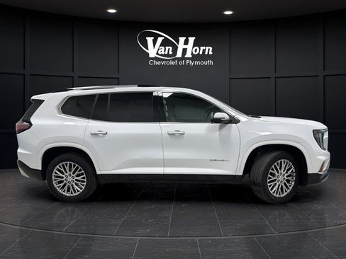 Used 2024 GMC Acadia Denali AWD/4WD image 8