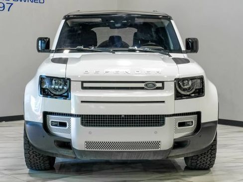 Used 2021 Land Rover Defender 110 SE AWD/4WD image 9
