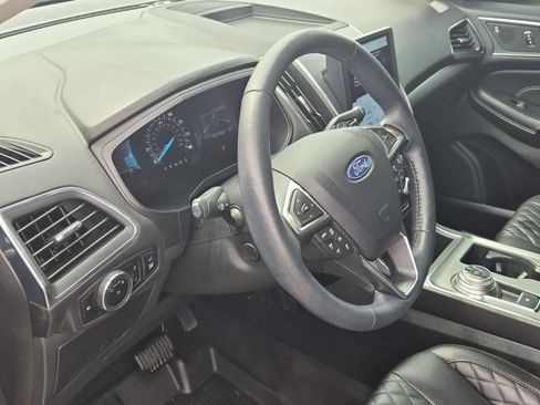 Used 2024 Ford Edge Titanium w/ Equipment Group 301A AWD/4WD image 10
