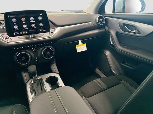 New 2026 Chevrolet Blazer LT image 22